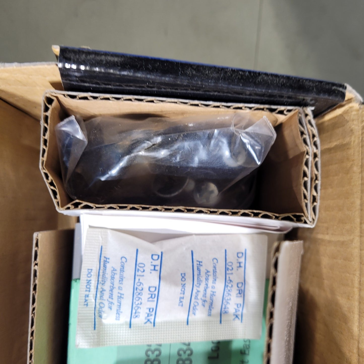 RCI 8310 X SCS X 28 MultiMag Electromagnetic Lock w/ Security Condition Sensor