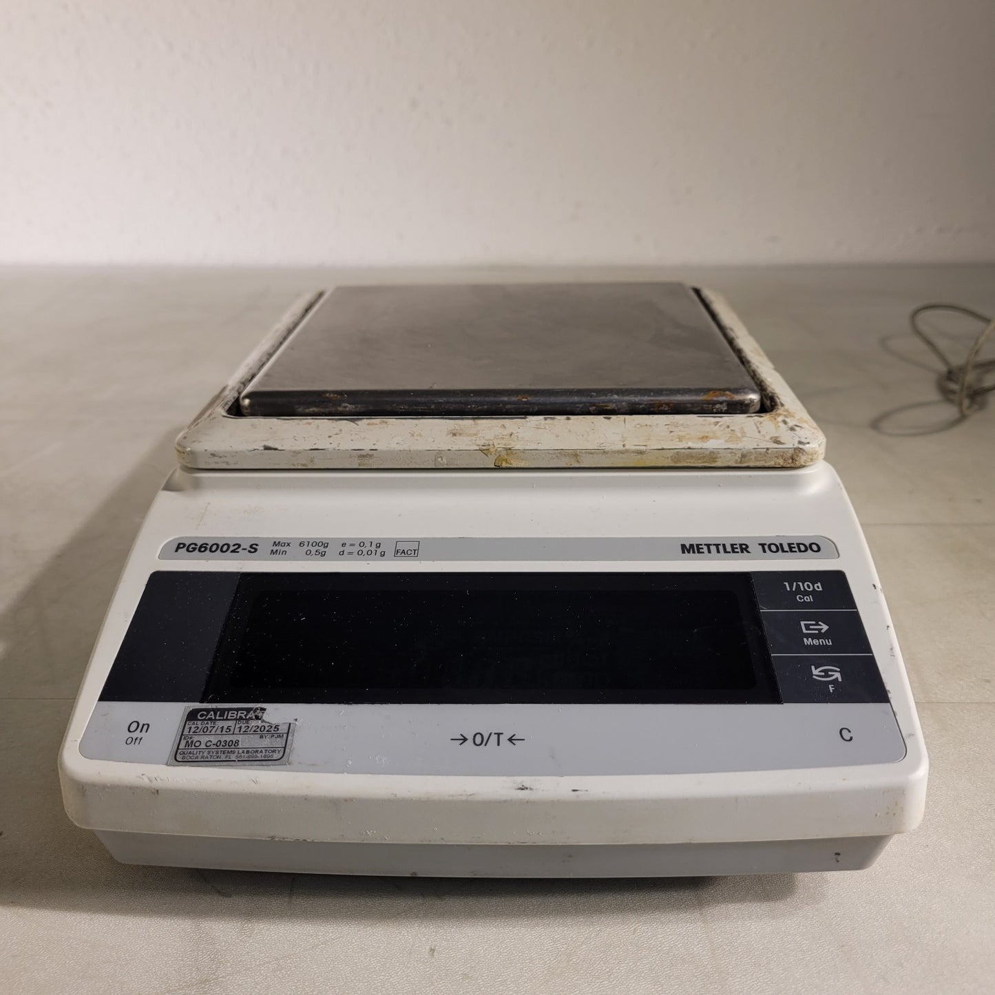 Mettler Toledo PG6002-S Balance Scale 6100g Max With Power Supply Tested Works