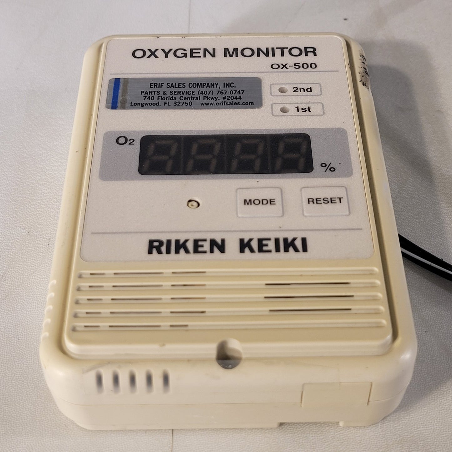 Riken Keiki OX-500 Oxygen Monitor Controller and Detector 0-25% Volume