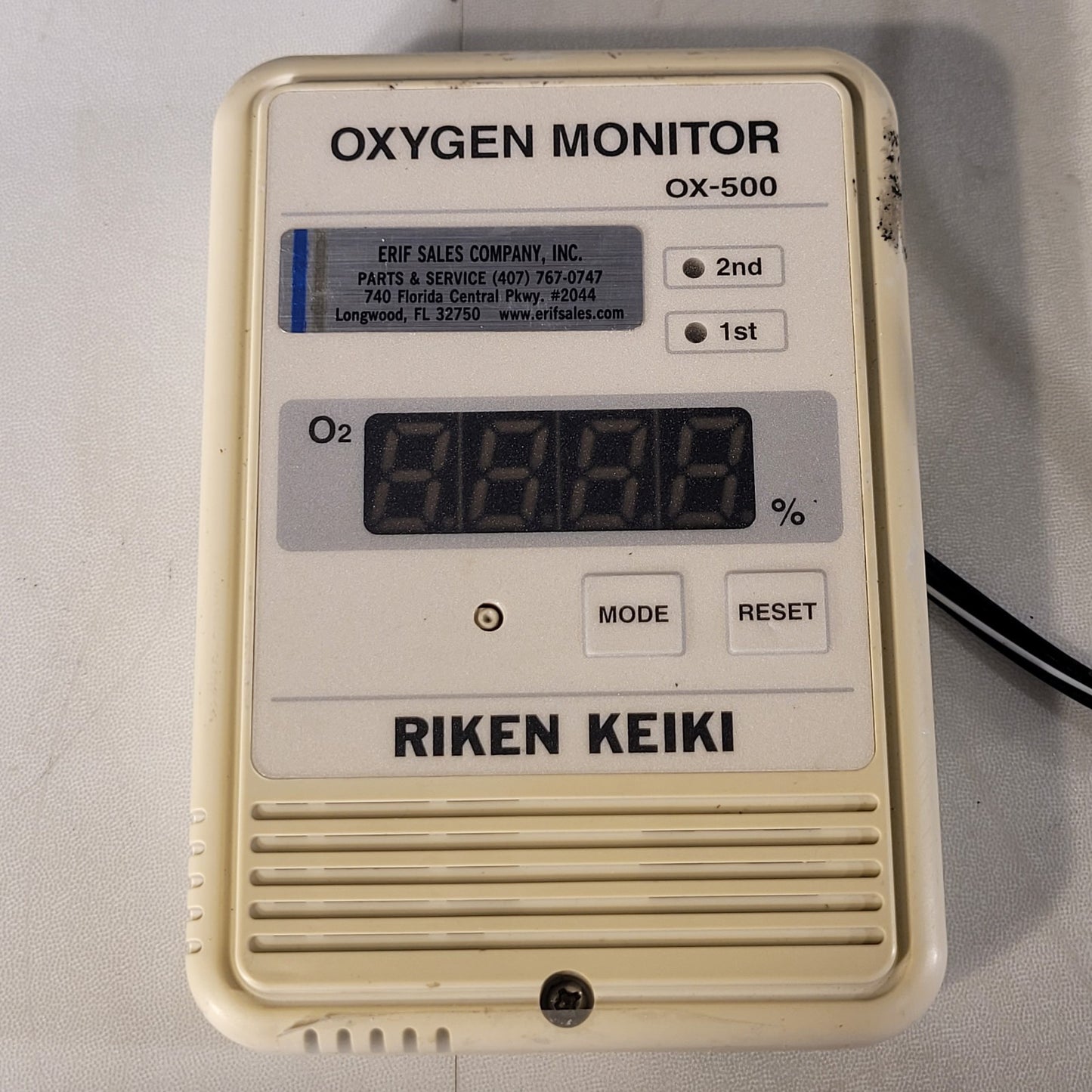 Riken Keiki OX-500 Oxygen Monitor Controller and Detector 0-25% Volume