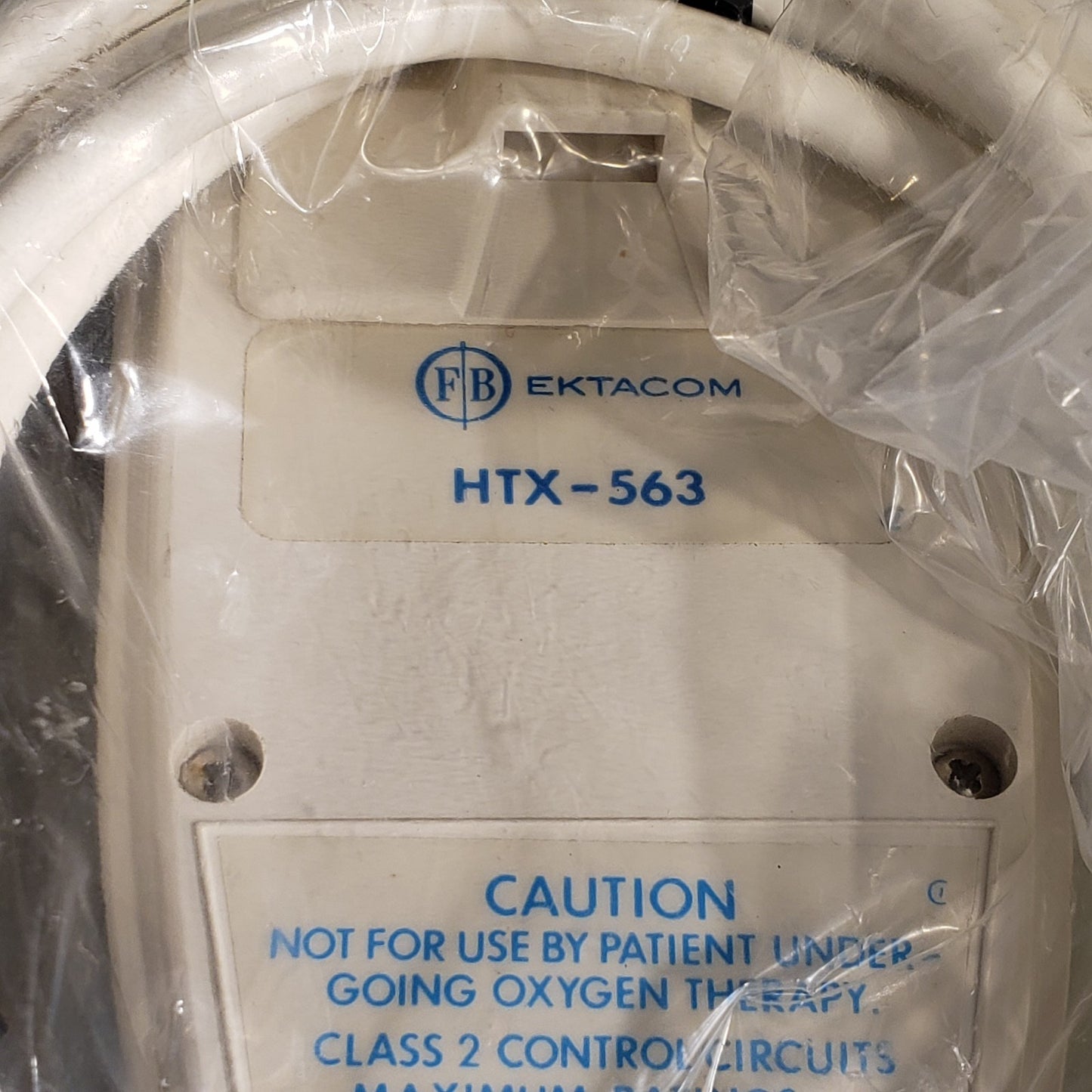 Fisher Berkeley HTX-563 Ektacom Nurse Call Switch TV Radio Remote DA-15 Plug