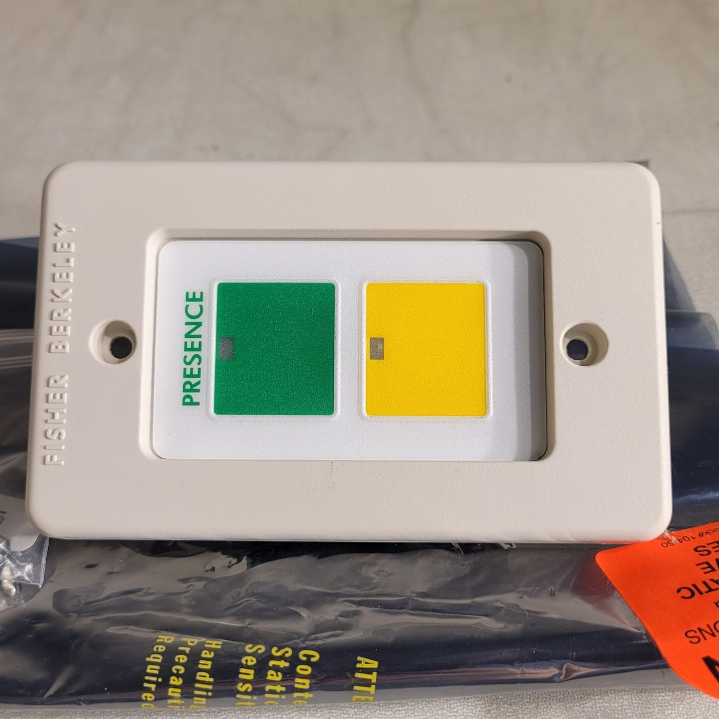Fisher Berkeley HCBSP-10D Hospital Green Yellow Presence Press Signaling Button