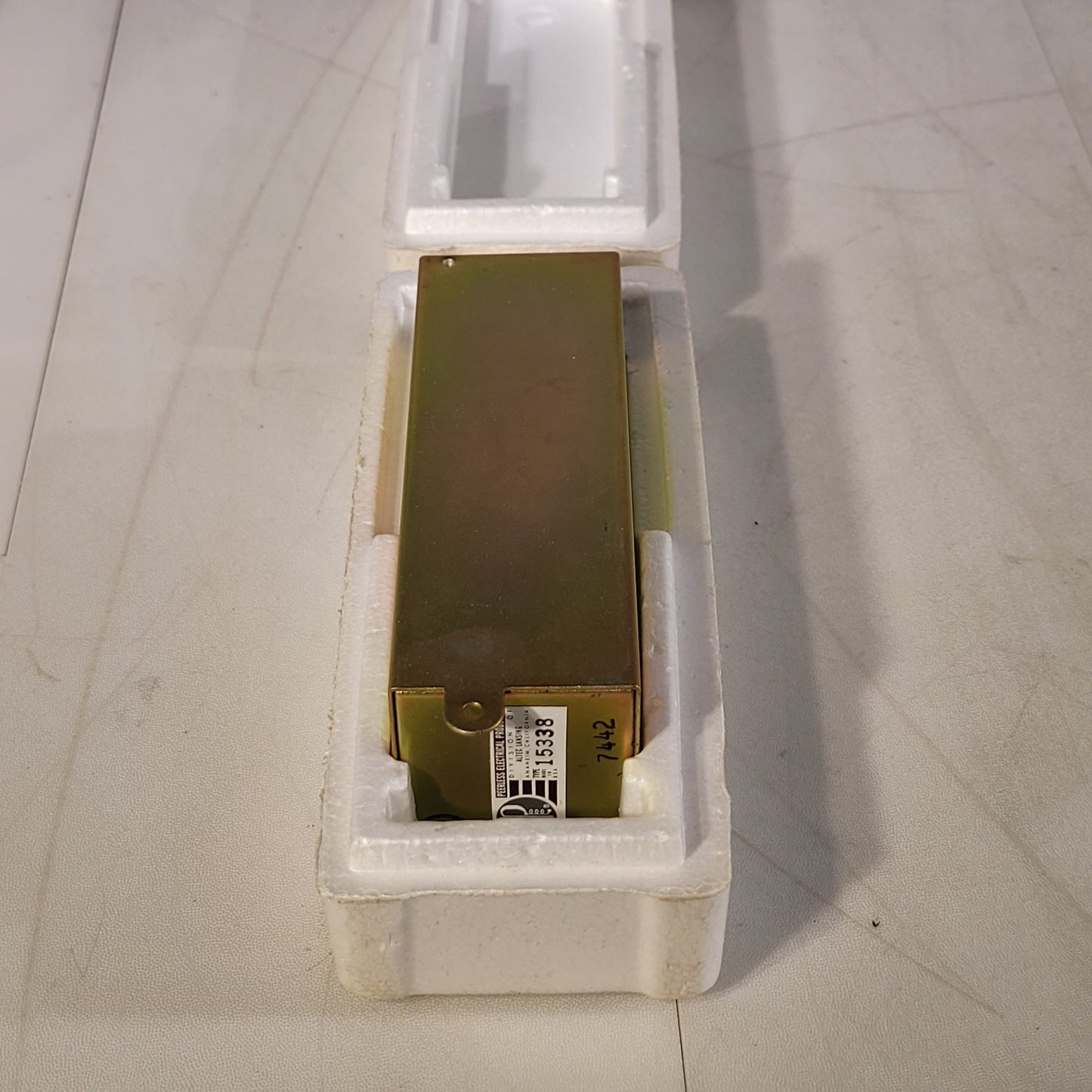 Altec 15338 Peerless Electrical Products 11-pin Tube Socket Lansing