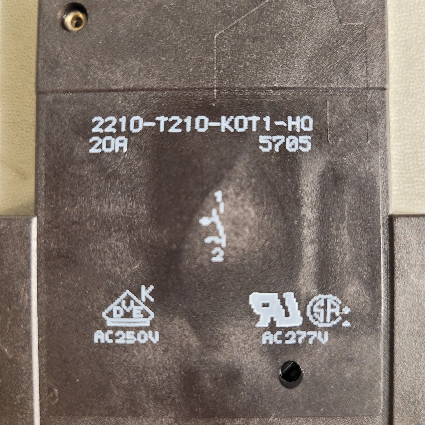 ETA 2210-T210-KOT1-H0 20A Circuit Breaker 250VAC 65VDC DIN Rail Mount