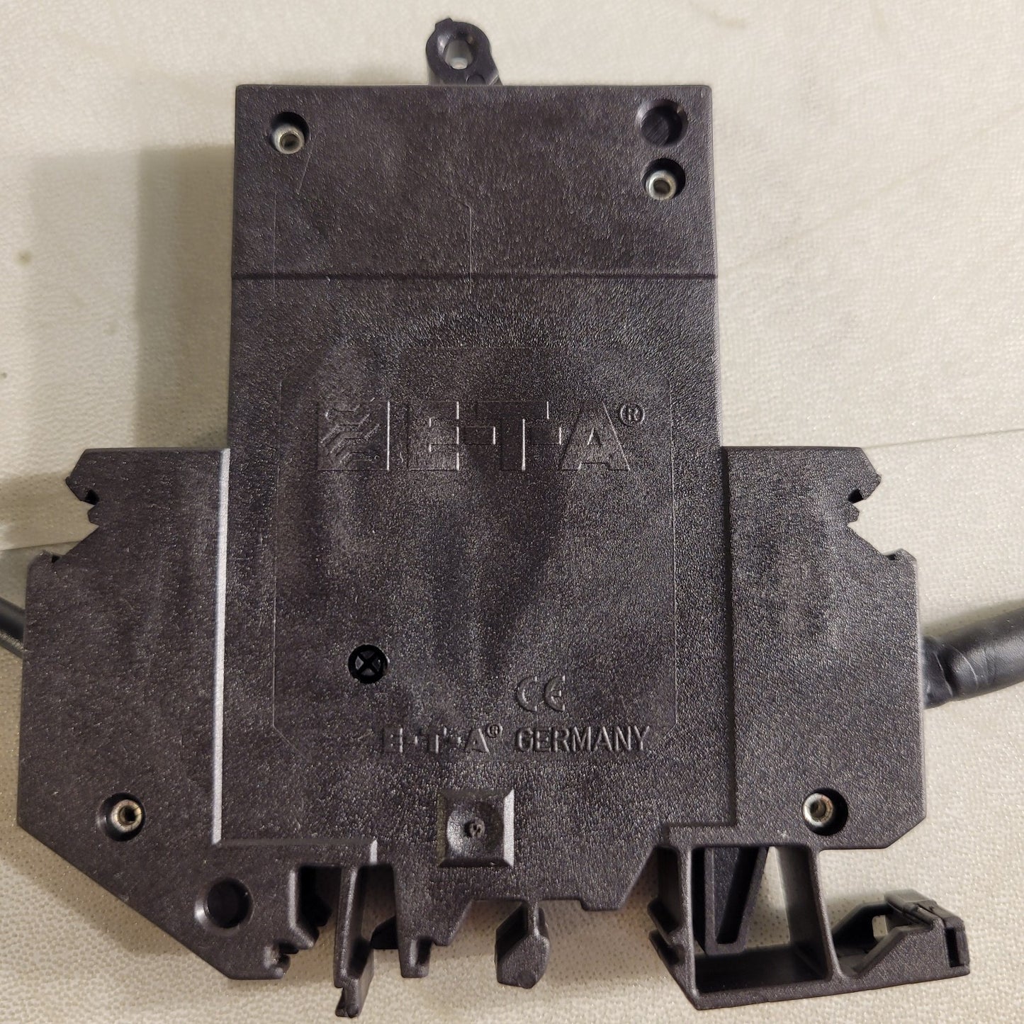 ETA 2210-T210-K0T1-H025A 25A Circuit Breaker DIN Rail Mounted 250VAC 65VDC