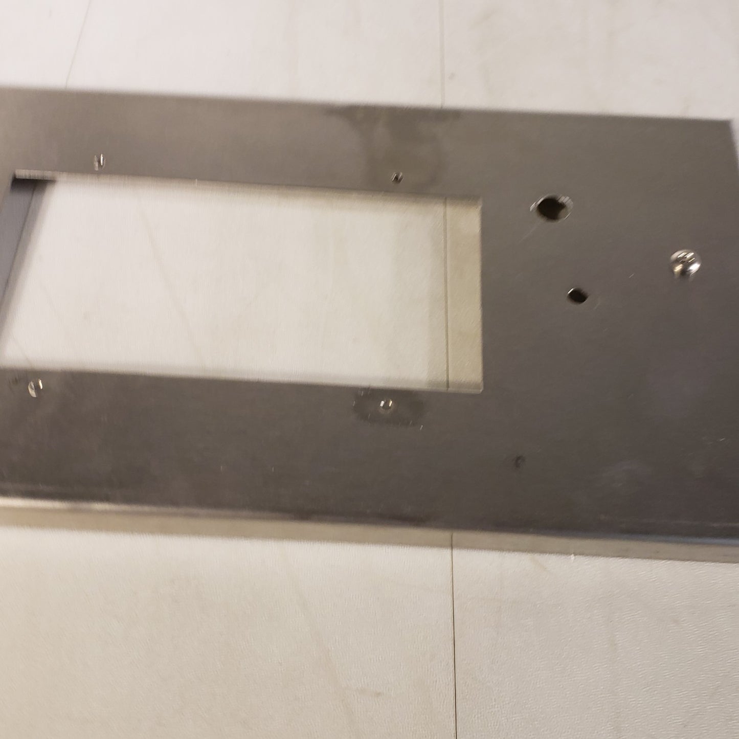 Fisher Berkeley FA-HGX-5 Faceplate Mounting Plate 23 B00070-00 Duplex