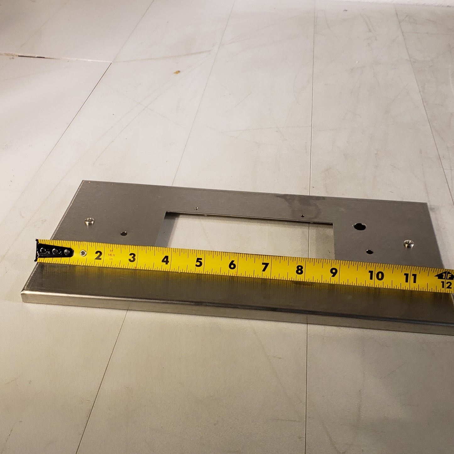 Fisher Berkeley FA-HGX-5 Faceplate Mounting Plate 23 B00070-00 Duplex