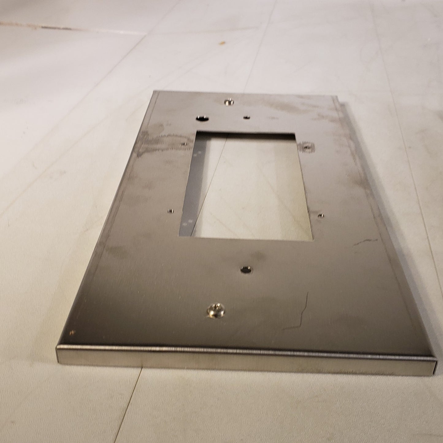 Fisher Berkeley FA-HGX-5 Faceplate Mounting Plate 23 B00070-00 Duplex