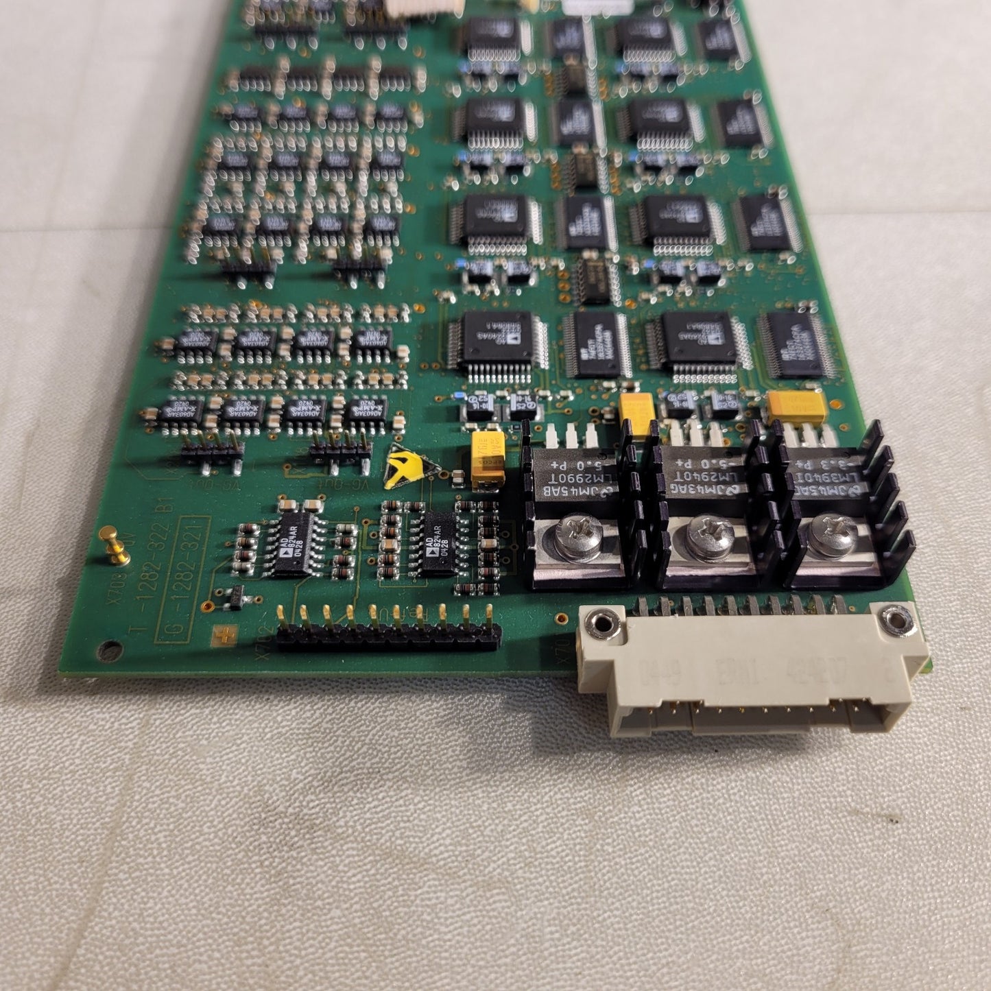 Zeiss LSM510 Front IO Board 4pin Lemo Connector Lemo 30-pin FGJ.3B Port
