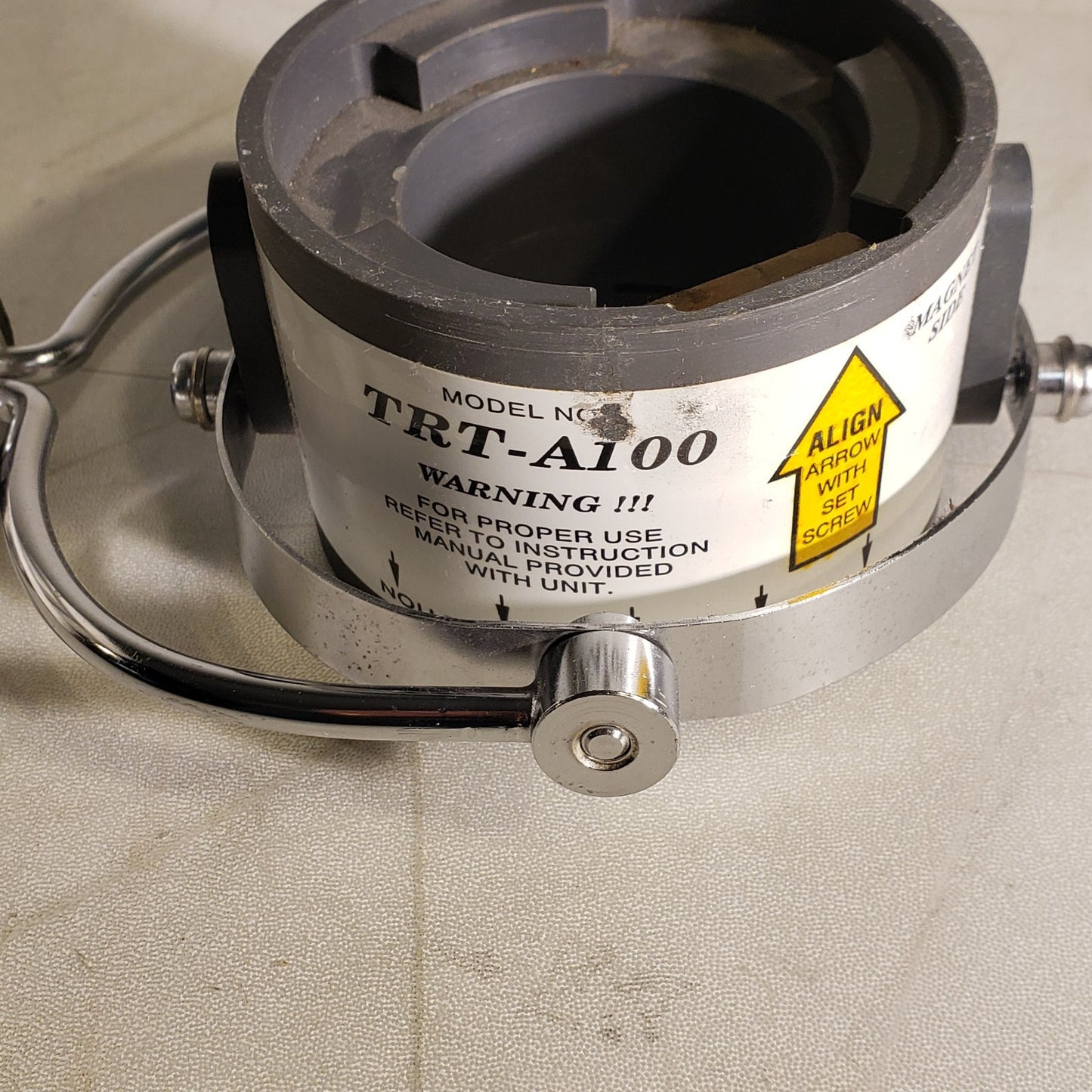 Hochiki America TRT-A100 Smoke Detector Removal Tool with Magnet