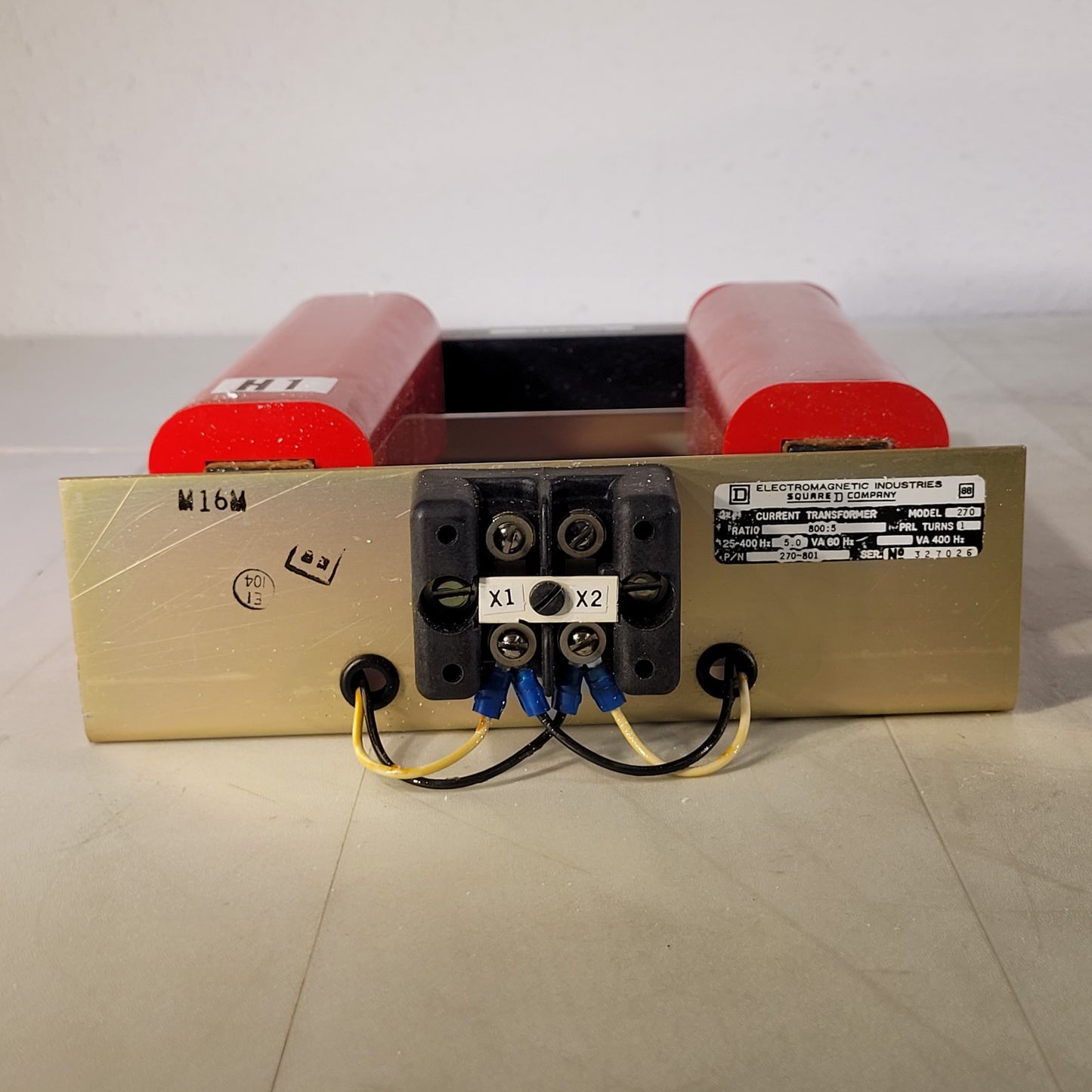 Square D Company 270 Current Transformer Ratio 800:5 25-400Hz 5.0 VA 60Hz