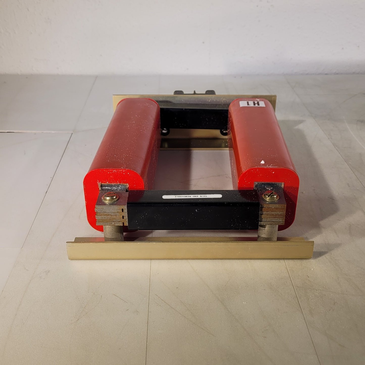 Square D Company 270 Current Transformer Ratio 800:5 25-400Hz 5.0 VA 60Hz