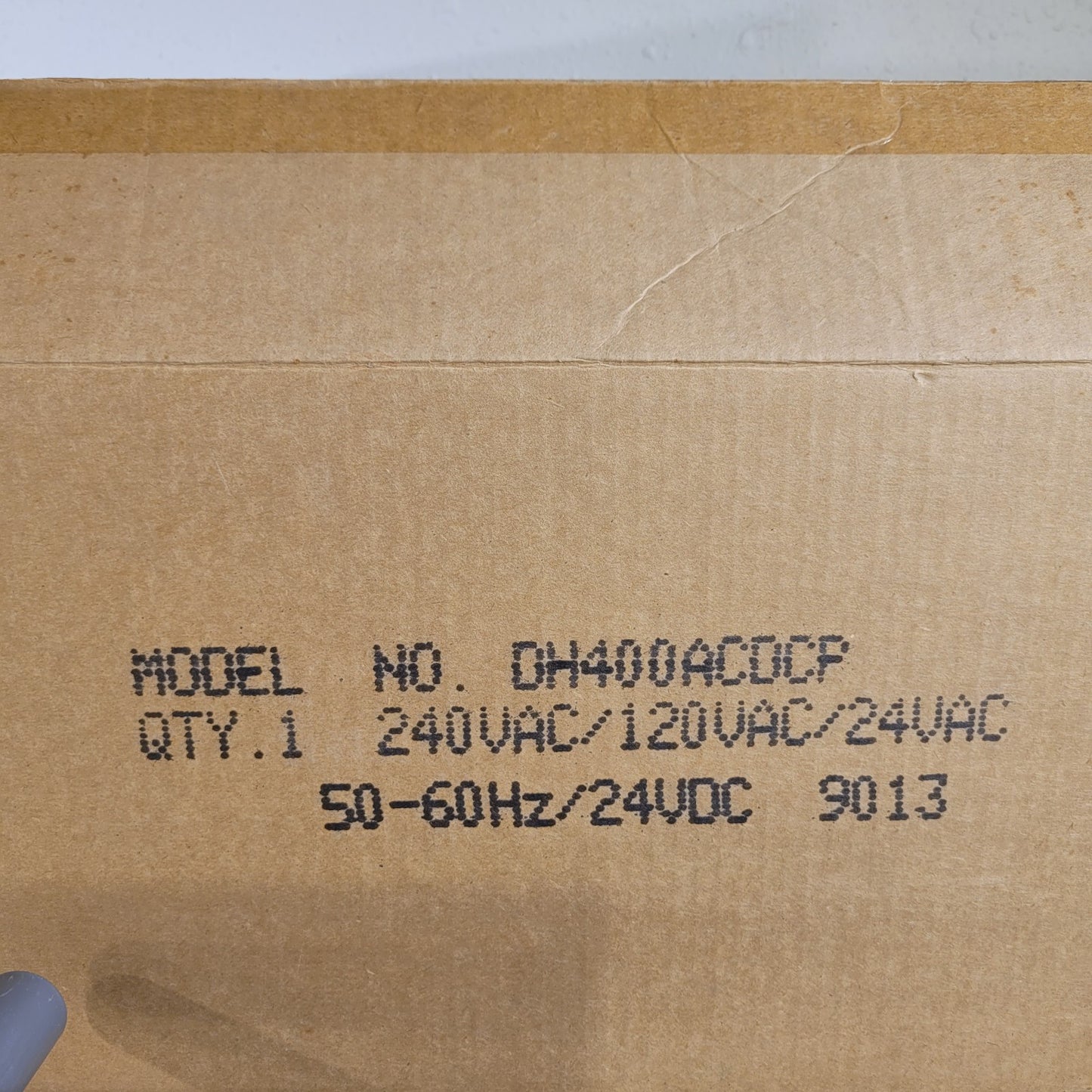 System Sensor DH400ACDC Smoke Duct Detector w/ 2451 Smoke Detector Head