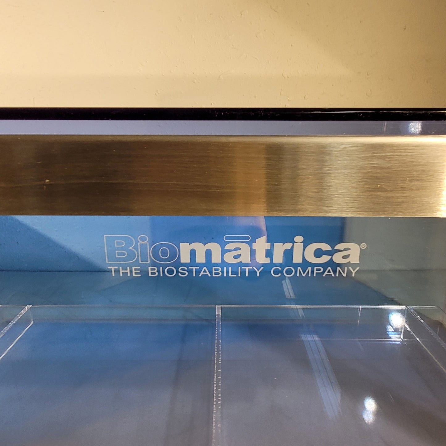 Biomatrica Laboratory Dry Box Dessicator Sterilization Box 25" X 11" X 12"