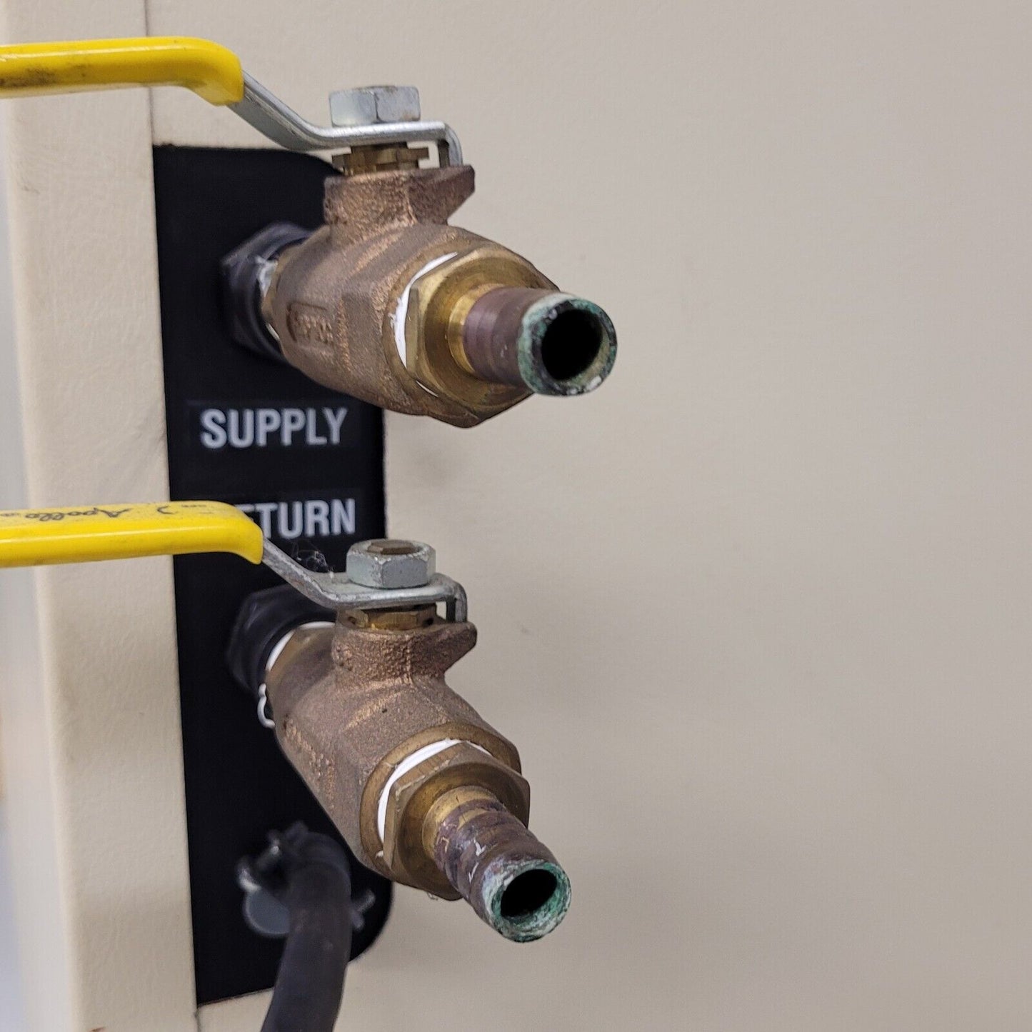 Haskris R100 Water Recirculating Chiller Pump 208/230v