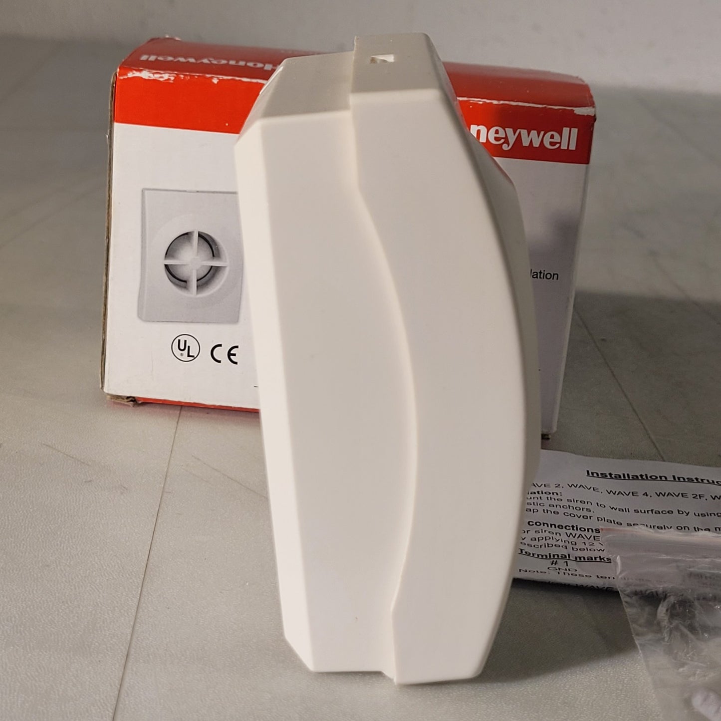 Honeywell Wave 2 Two Tone Siren Indoor Siren 106dB BP7204