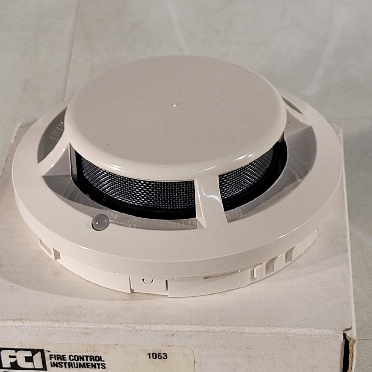 Gamewell-FCI ASD-PL Photoelectric Fire Detector For Indoor Use