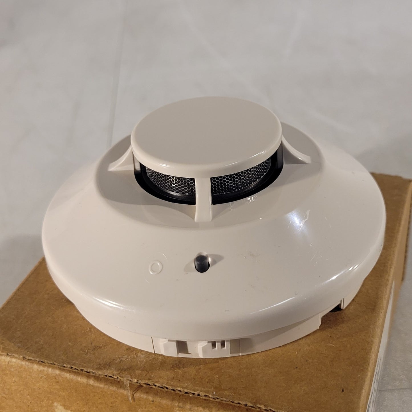 Gamewell-FCI ASD-IL2F Addressable Ionization Smoke Detector Fire Control