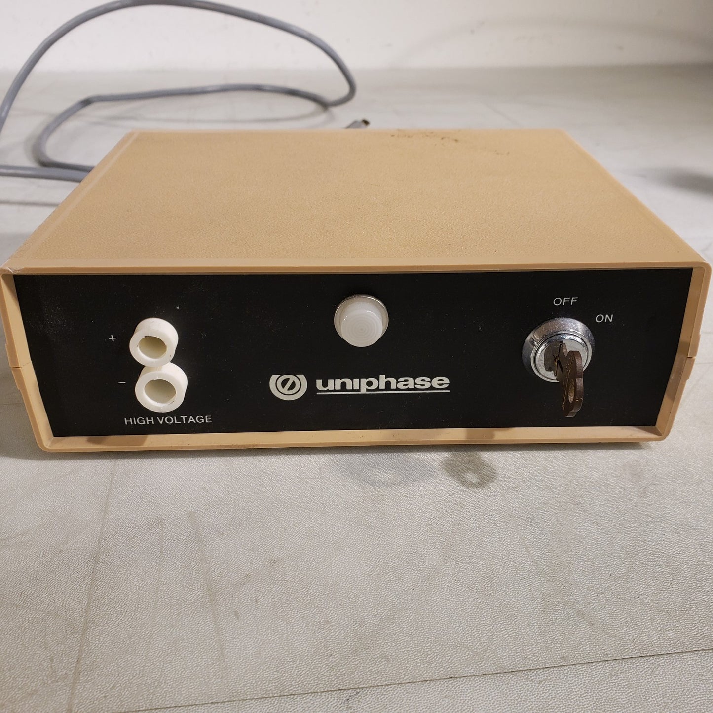 Uniphase 1101P Laser 633nm 4mW w/ Power Supply 1201-1 115V 0.12A