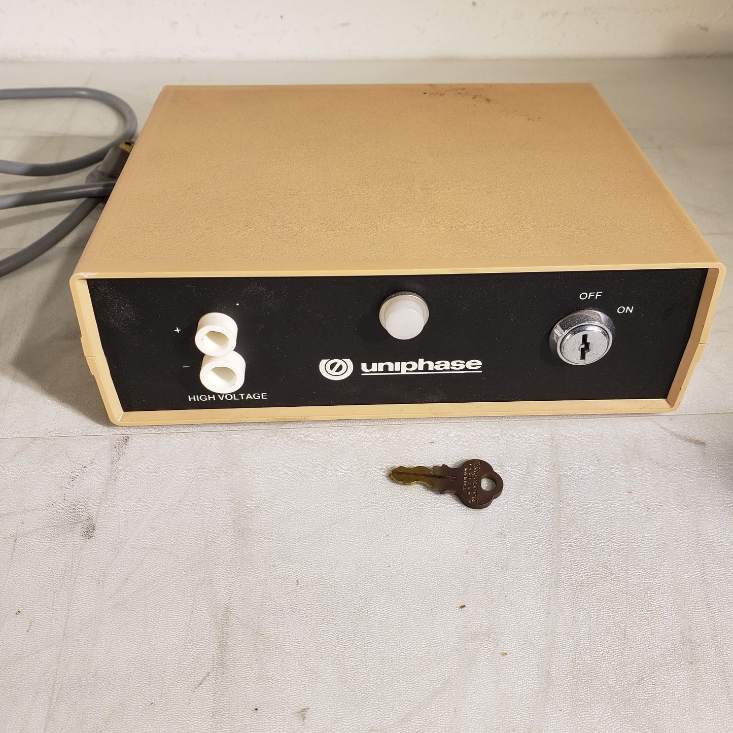 Uniphase 1101P Laser 633nm 4mW w/ Power Supply 1201-1 115V 0.12A