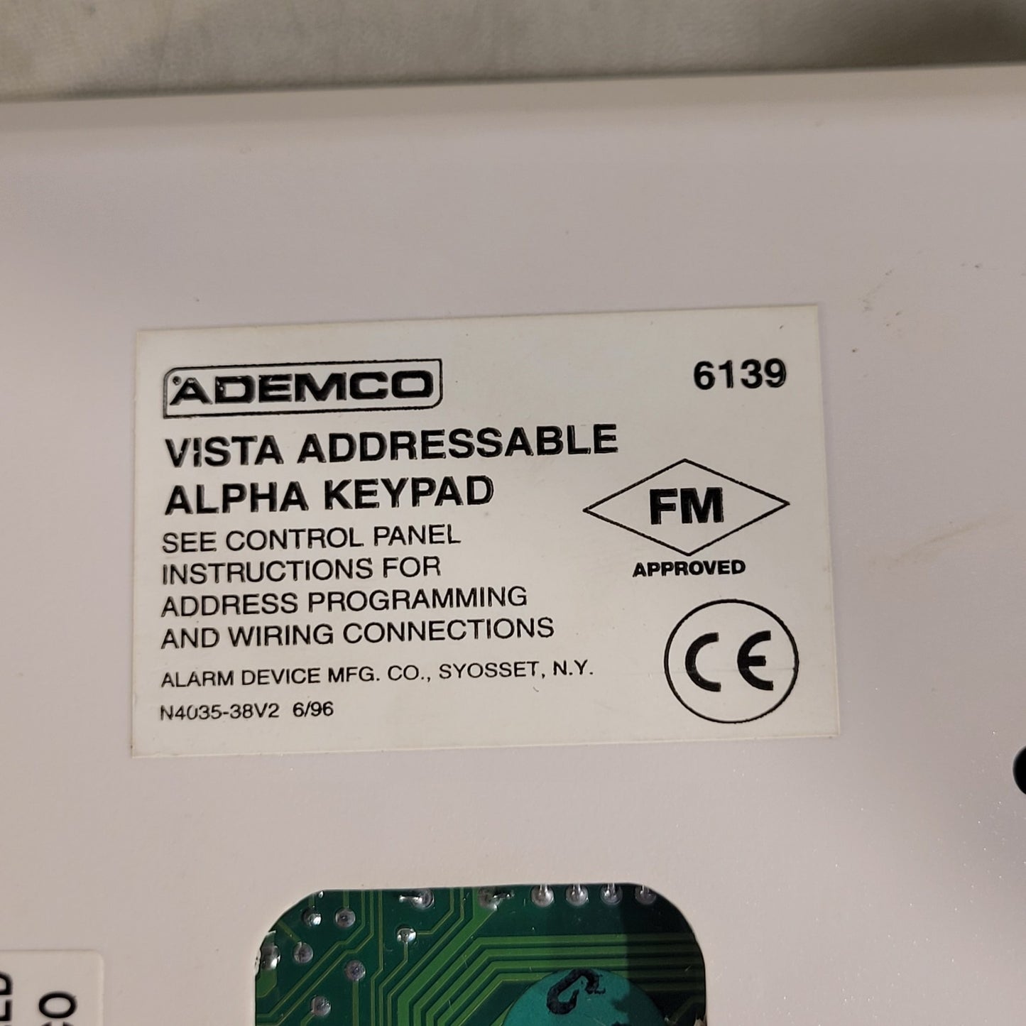 Ademco 6139 Vista Addressable Alpha Keypad White