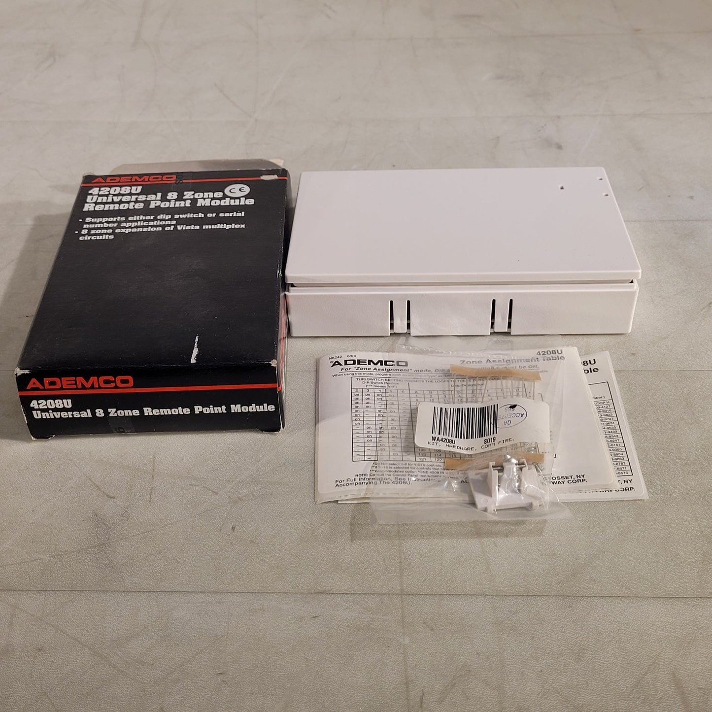Ademco 4208U Universal 8 Zone Remote Point Module White 781410006560