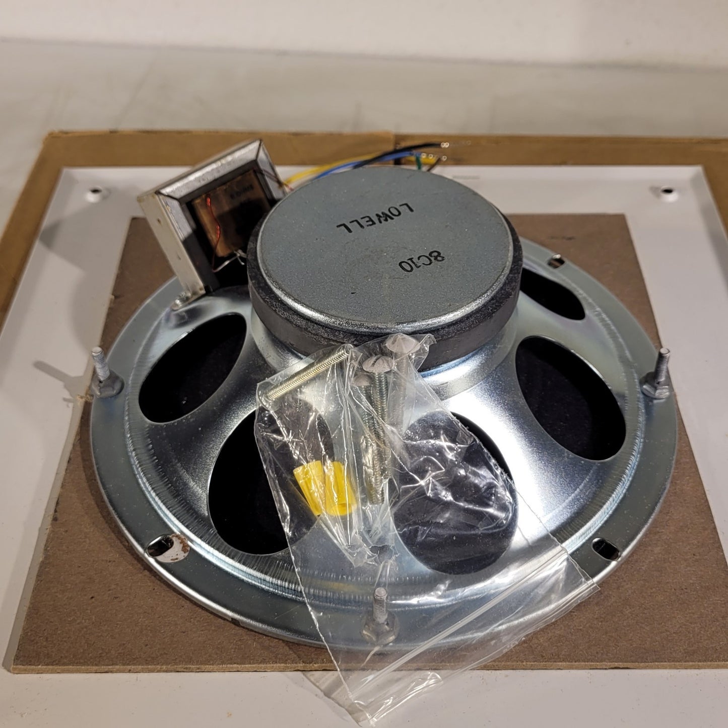 Atlas Soundolier 161-8 Ceiling Speaker with White Mounting Plate 8" Speaker