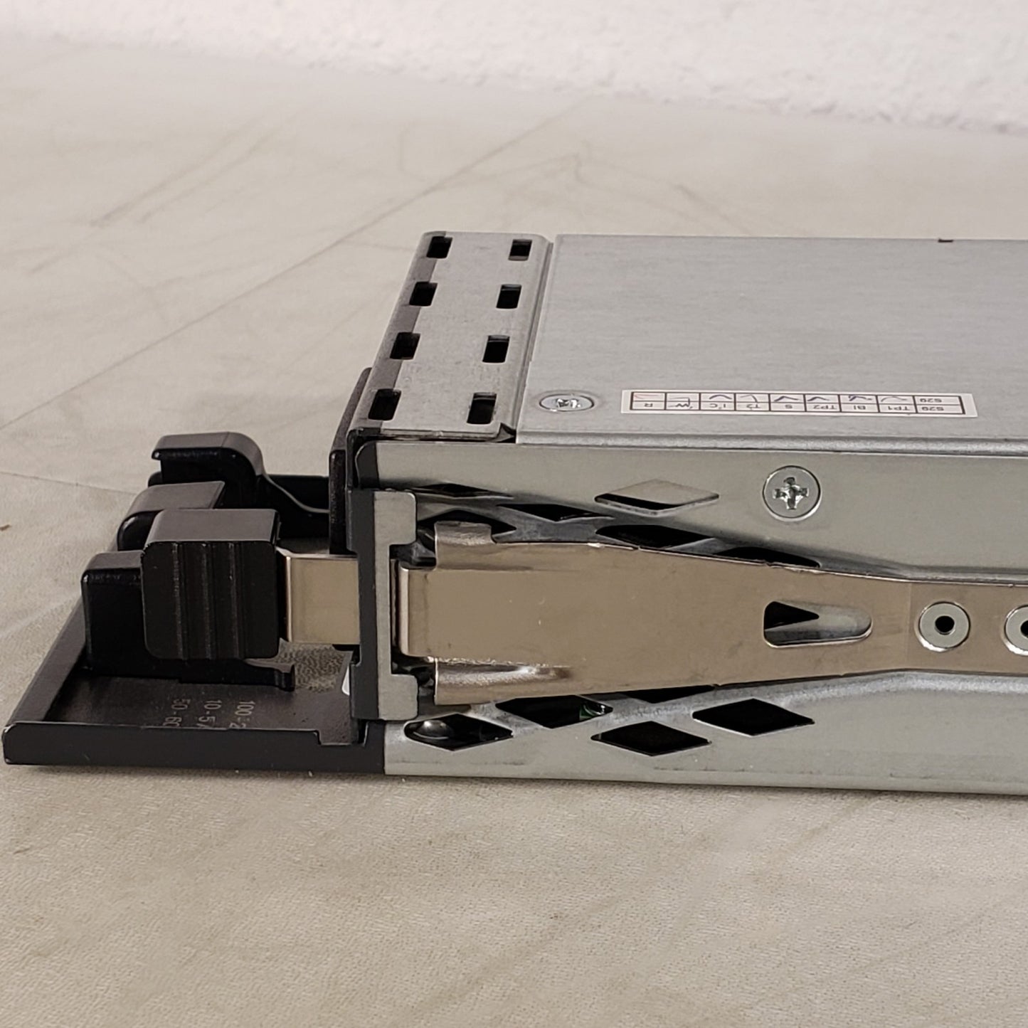 Delta Electronics EDPS-715AB D 715W PWR-C1-715WAC V01 Switching Power Supply