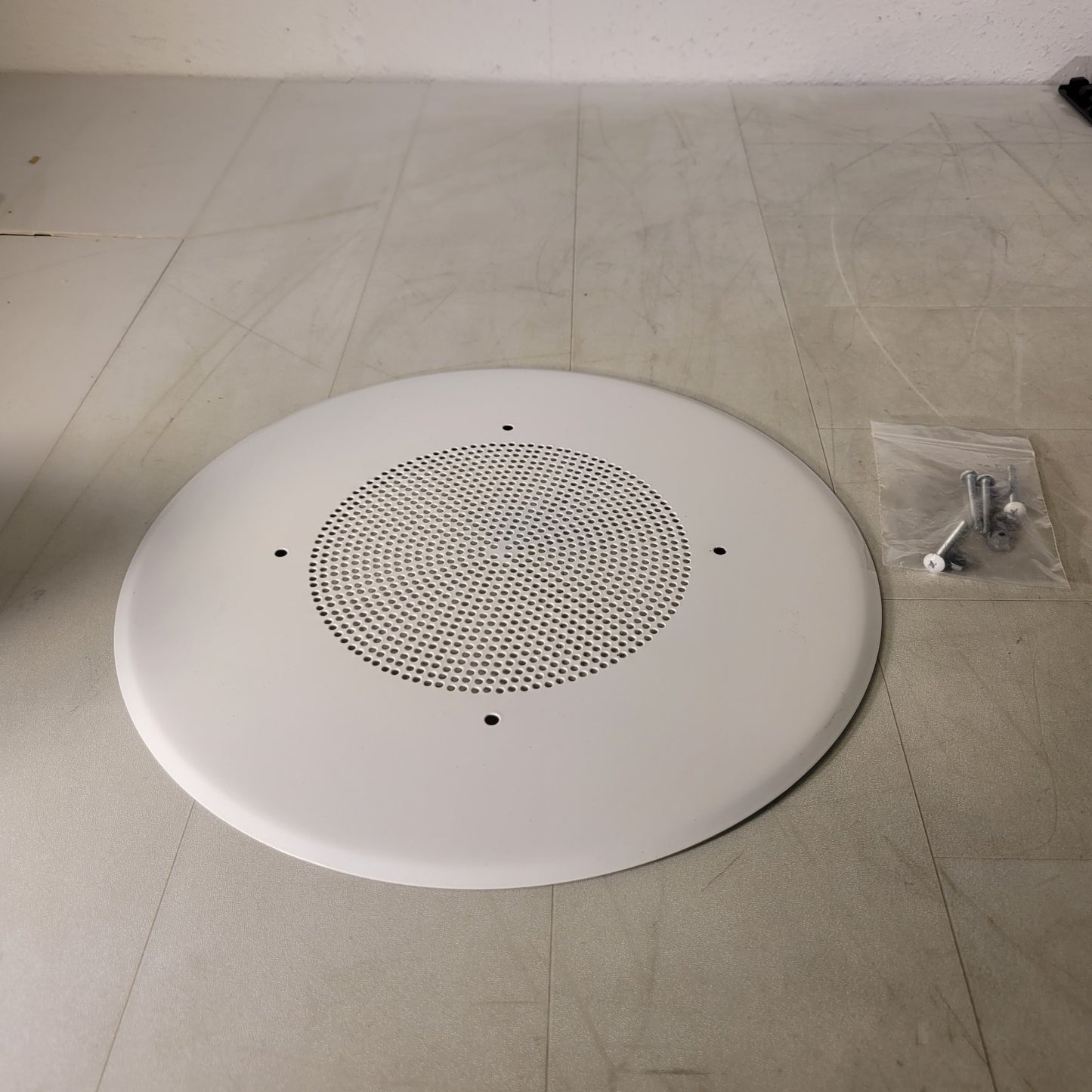 General Purpose 8" Speaker Baffle White with Hardware Cover