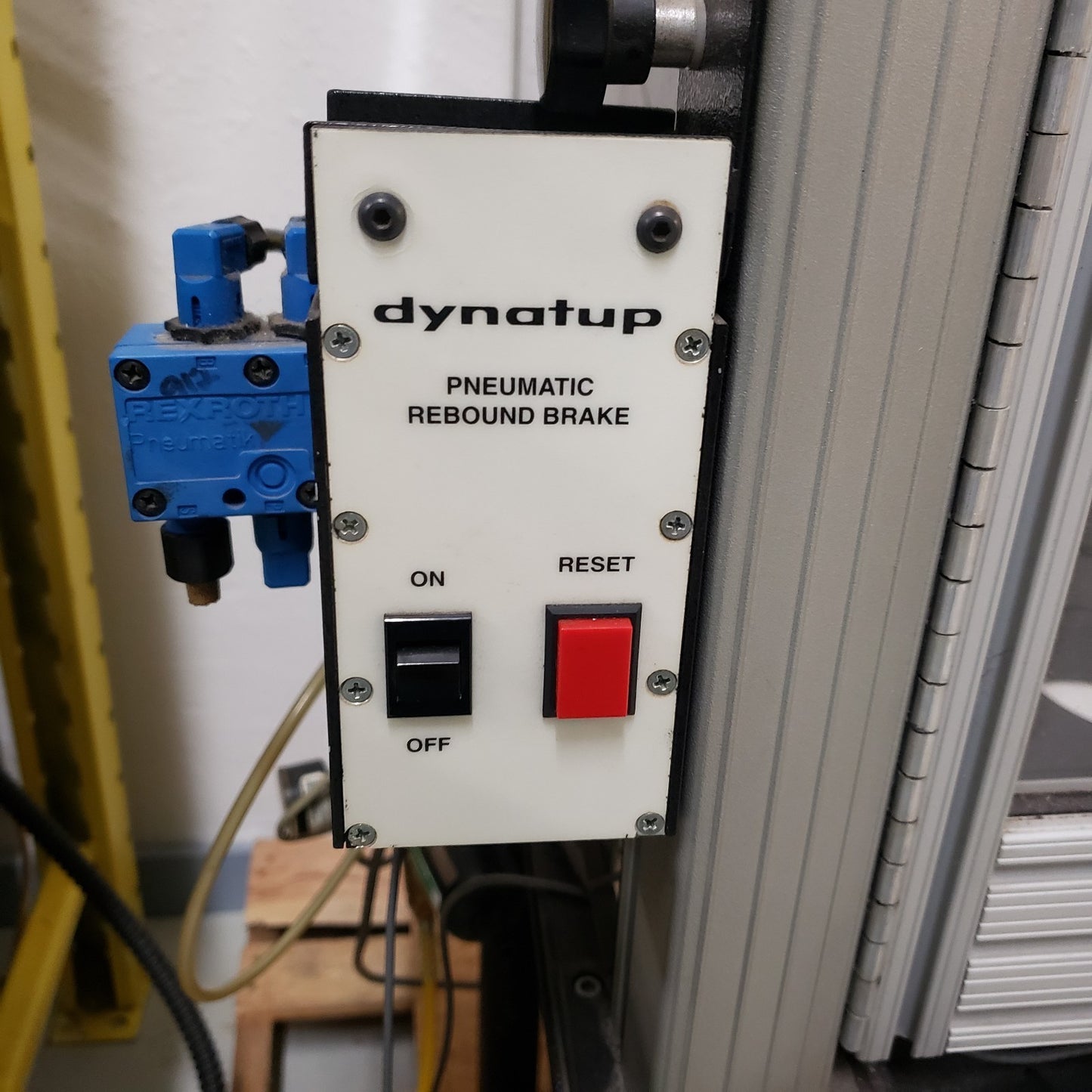 Instron Dynatup 9250HV Drop Tower Impact Tester With Software & Accessories