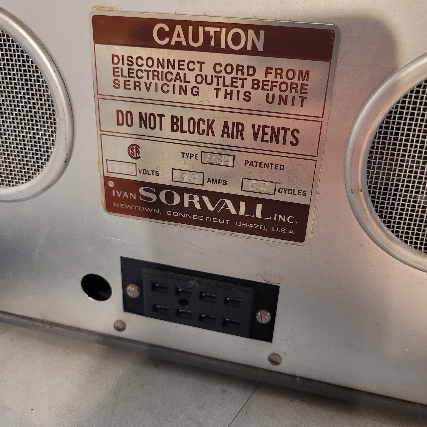 Vintage Lot of 2 Ivan Sorvall Super Speed Centrifuge SS4 Control Units FOR PARTS