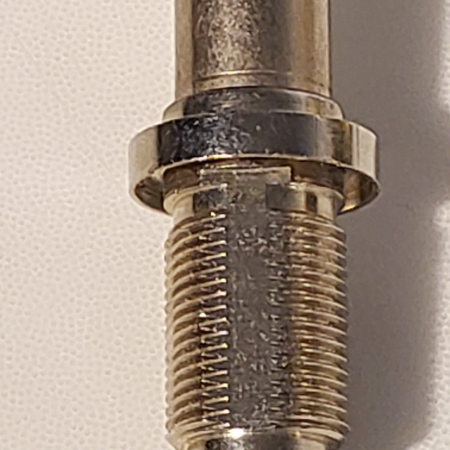 Kings 1709-2 RF BCN Bulkhead Connector SHV Male-Male 5KV DC