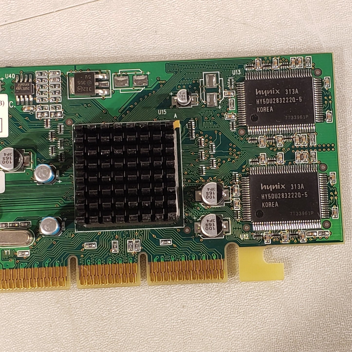 ATI E-G012-01-3614(B) (VCS3-3) AGP DVI Video Card
