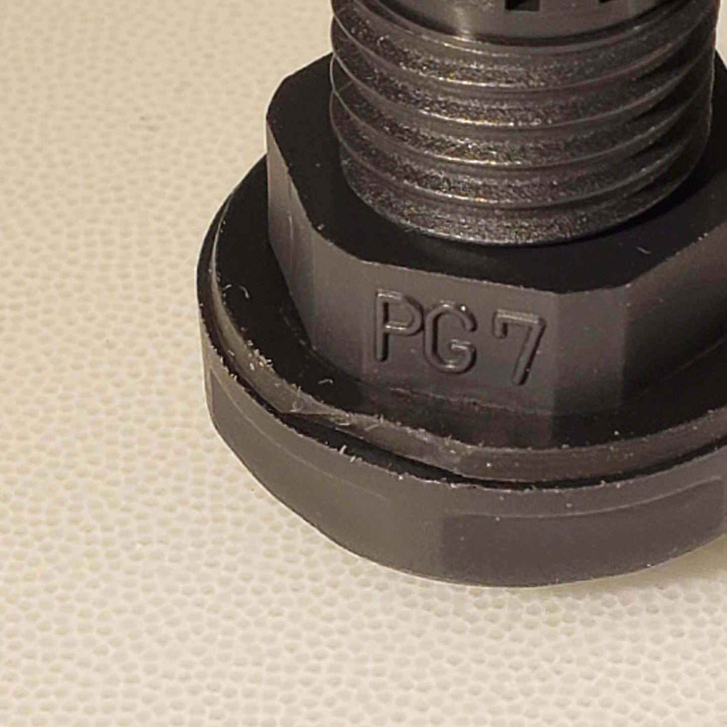 L-COM ASR-PG7 Liquid-Tight Cable Glands Power Cable Feedthrough