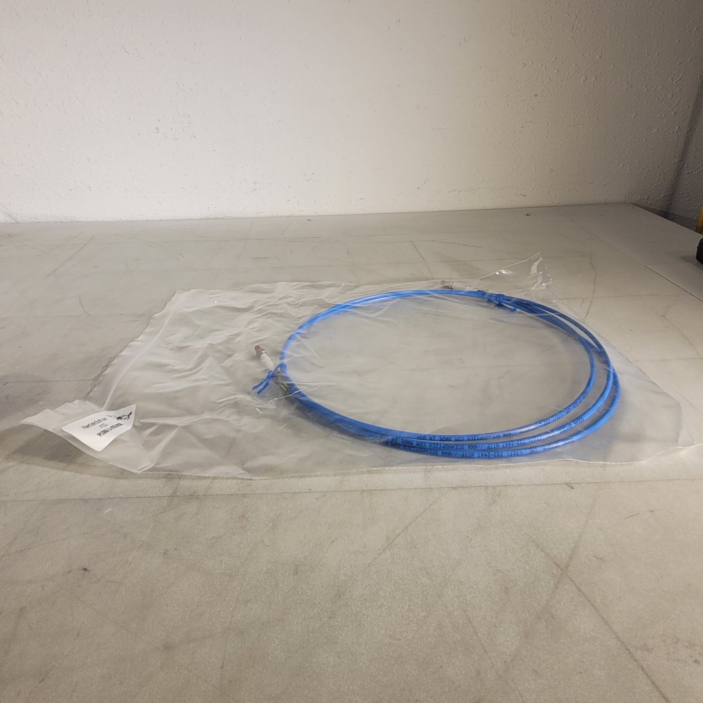 Fiber Optics P1000-2-VIS/NIR Fiber Optic Cable 400-2100 nm w/ SMA905 Connectors