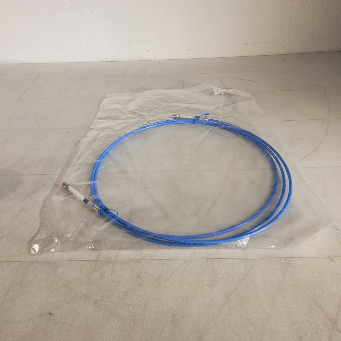 Fiber Optics P1000-2-VIS/NIR Fiber Optic Cable 400-2100 nm w/ SMA905 Connectors