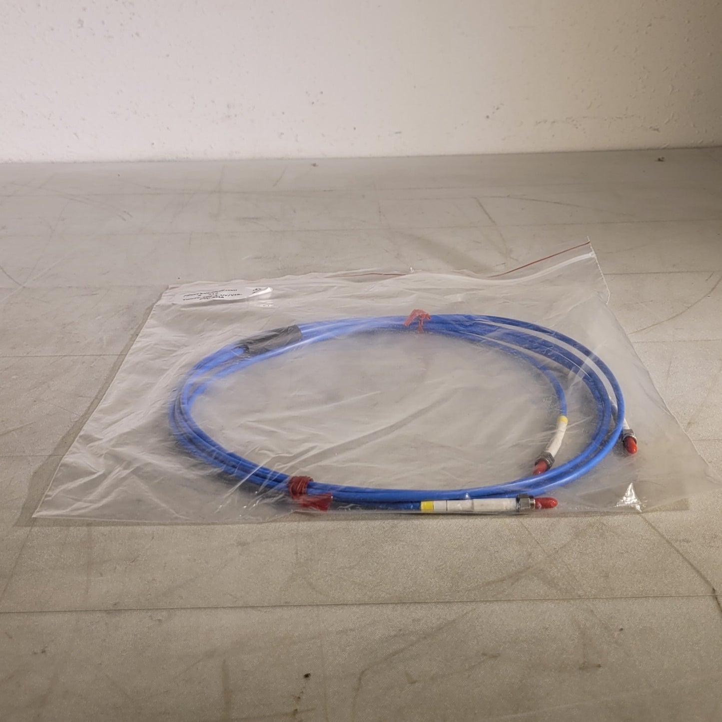Fiber Optic Two7F-200-2-UV/VIS-PVC-SMA Bifurcated Fiber Optic Cable 300-1100 nm