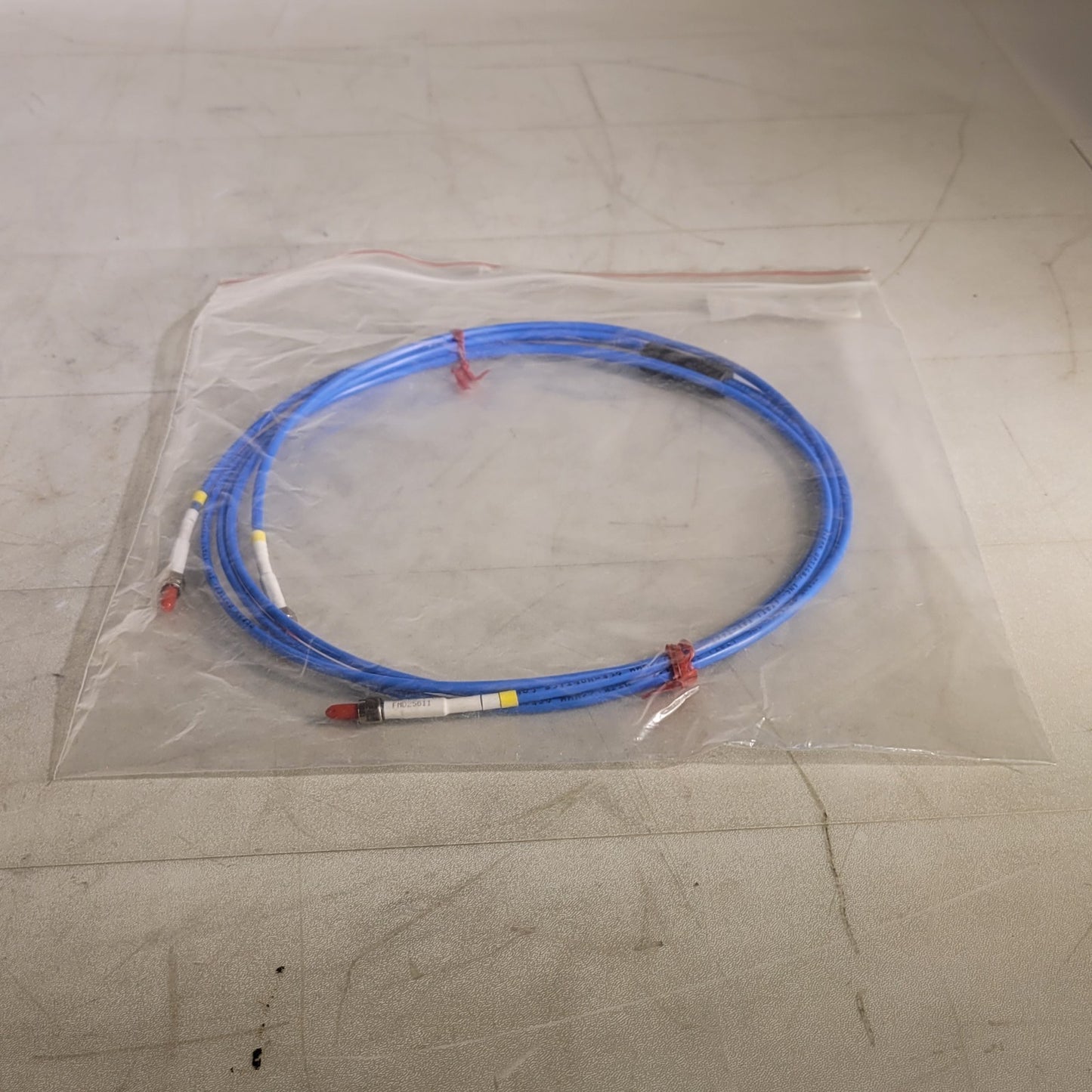 Fiber Optic Two7F-200-2-UV/VIS-PVC-SMA Bifurcated Fiber Optic Cable 300-1100 nm