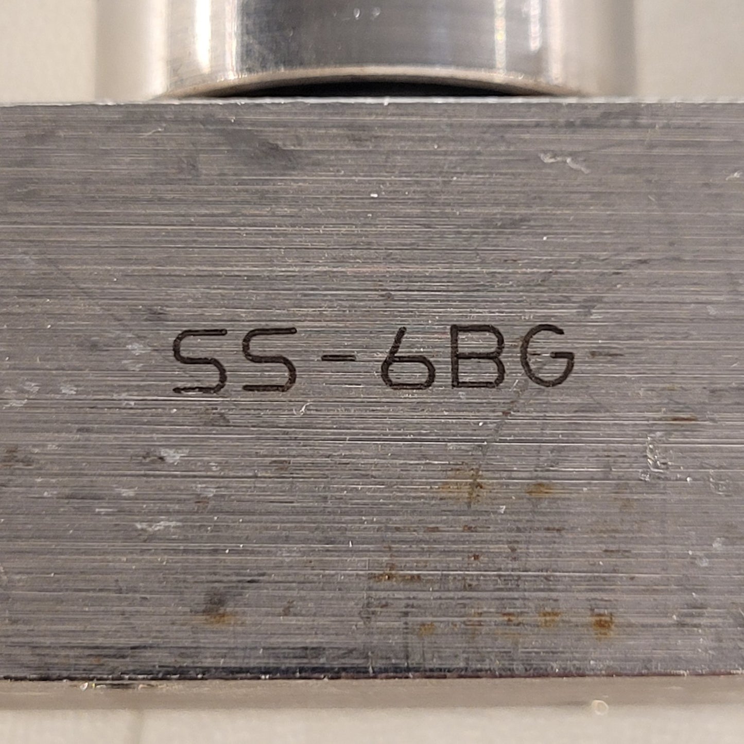 Swagelok Stainless Steel Bellows Sealed Valve SS-6BG 3/8" Swagelok Needle