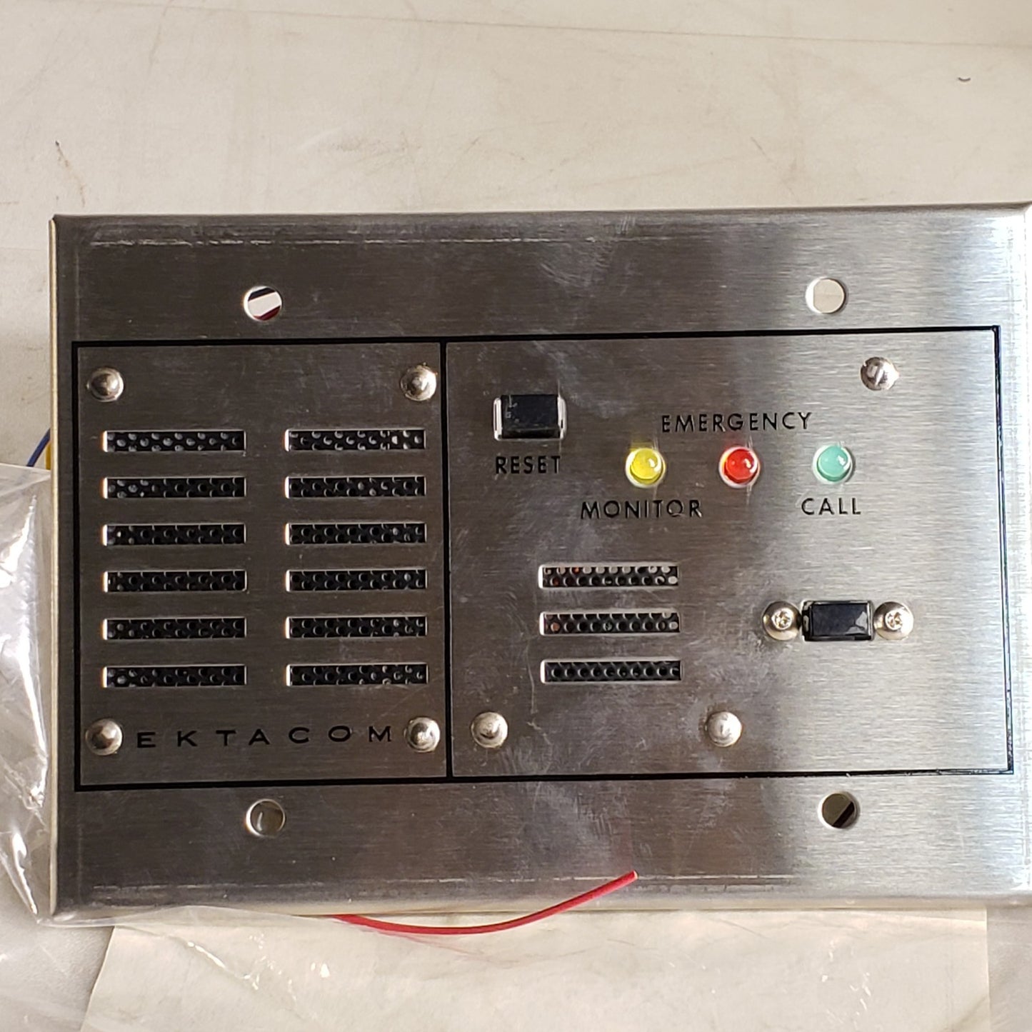 Ektacom HBD-1B Patient Call Station With Speaker B05610-01
