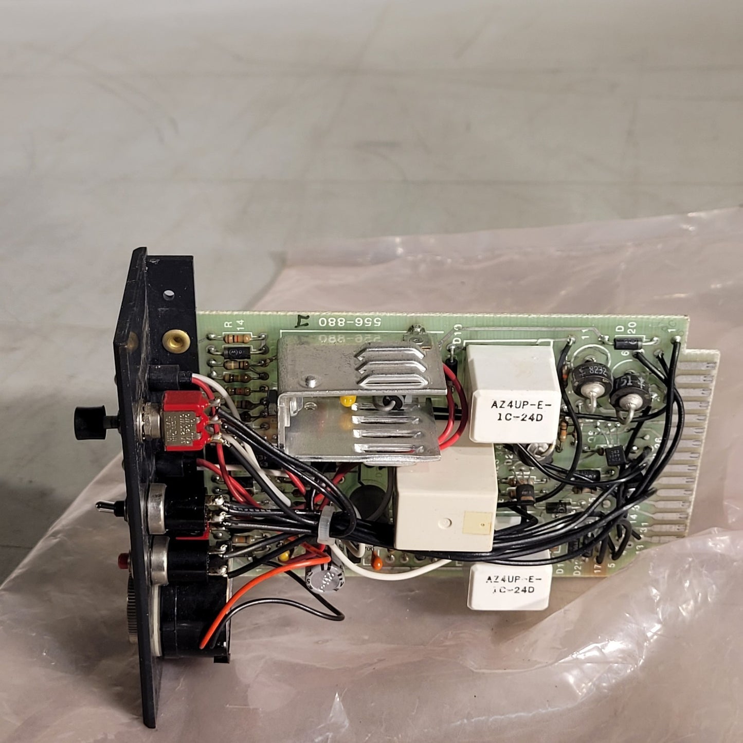 Vintage Simplex 557-880 Fire/TBL Control Switch Card Replacement
