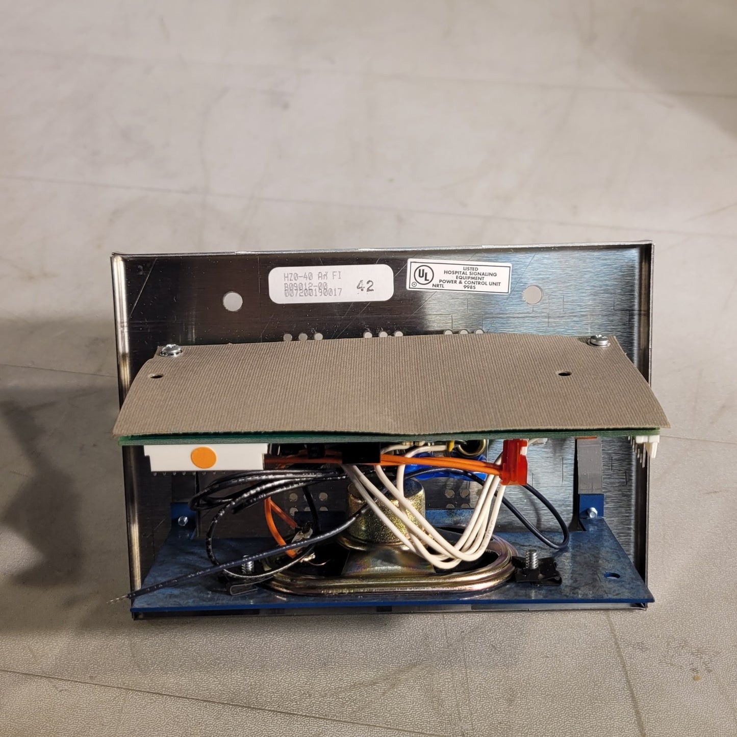 Fisher Berkeley HZ0-40 Call Light Panel Green Red Yellow White Lights HZO-40