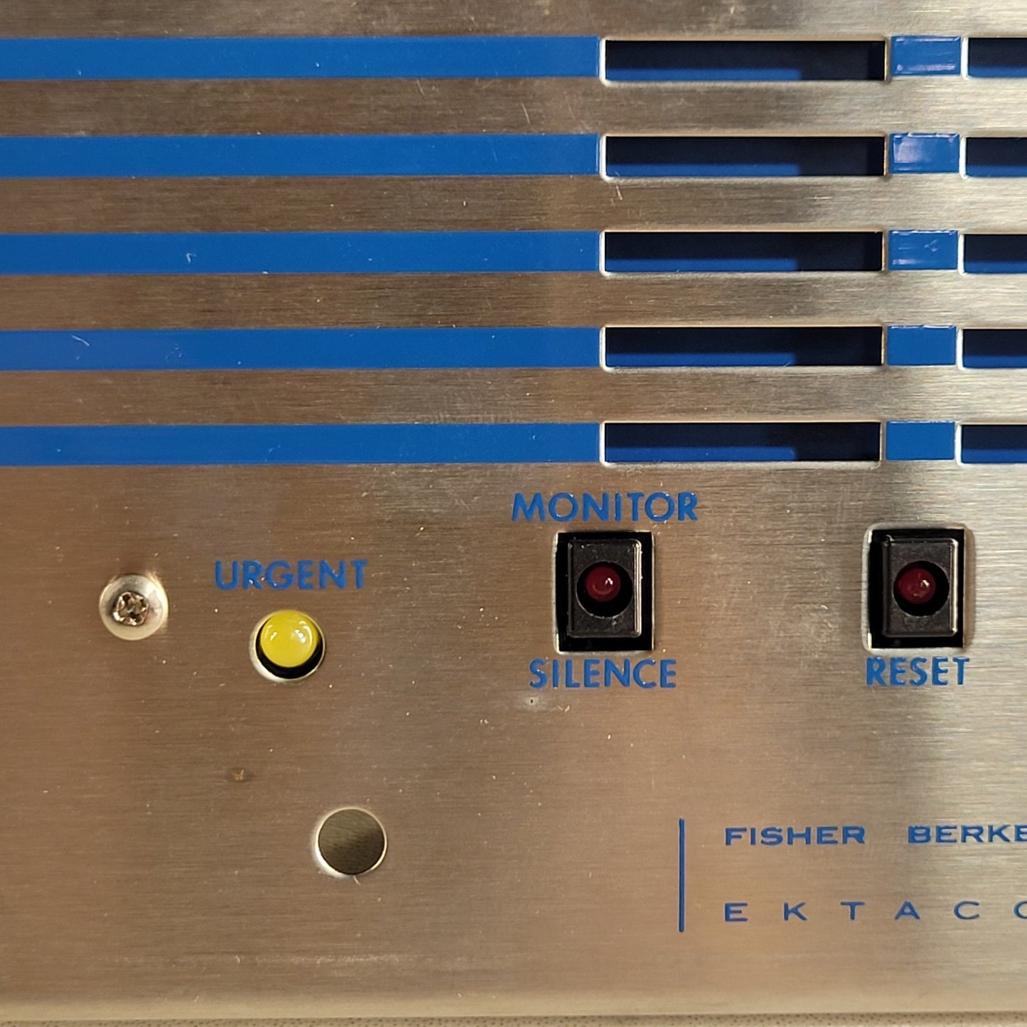 Ektacom HPCD-10 Hospital Signaling Equipment Silence Reset Call B09019-02