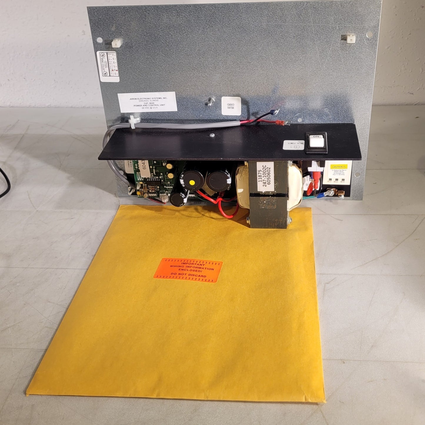 Jeron 8650 Power Supply And Control Unit 28VDC 3.5A