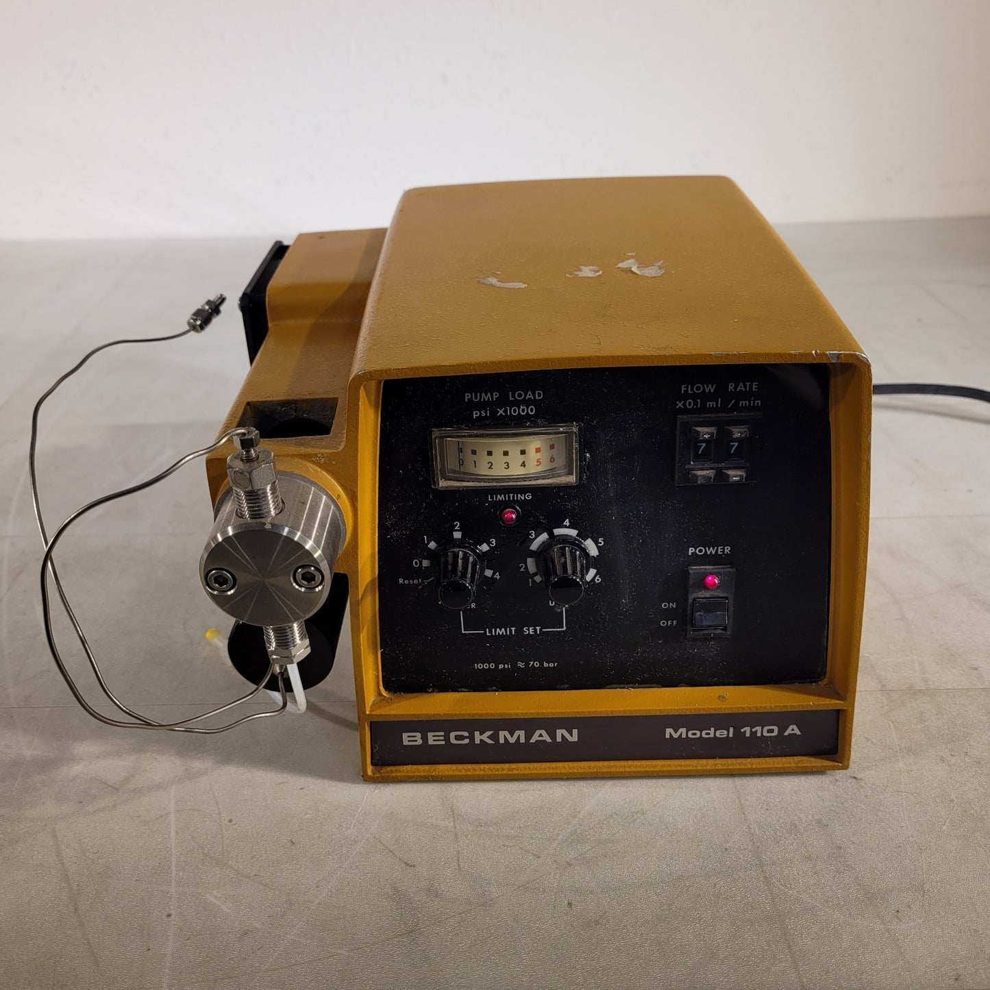 Beckman Model 110A Liquid Chromatograph Pump 115v Solvent Delivery Pump