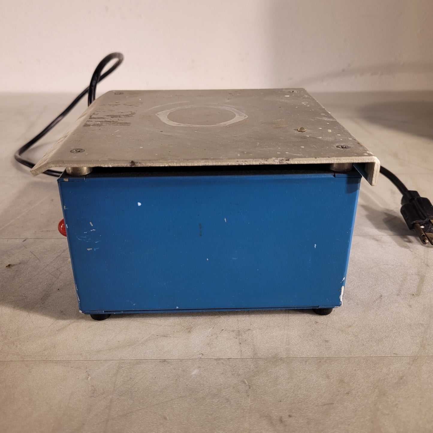 Cole Parmer 4810 Magnet 6x6 Solid State Stirrer 115V 60 Cycles 0.5A