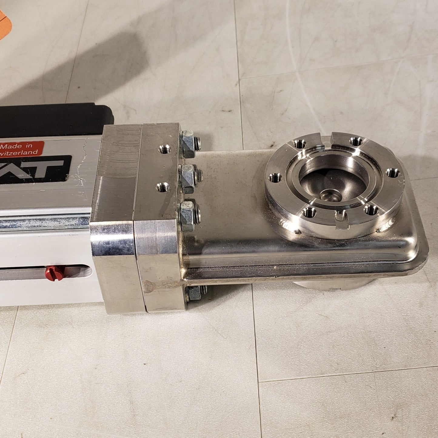 VAT 2.75" CF Conflat DN35CF Pneumatic Gate Valve High Vacuum SS F-36353-01