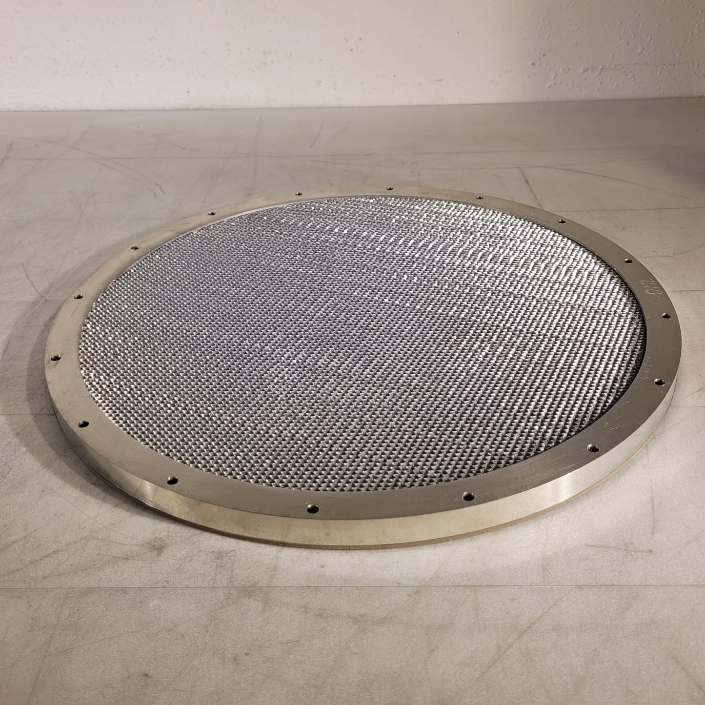 Parker 06-1002-11398 Circular Shielded Honeycomb Vent w/ RF screen 15" Diameter