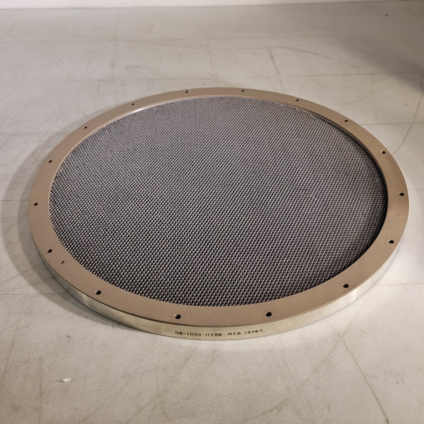 Parker 06-1002-11398 Circular Shielded Honeycomb Vent w/ RF screen 15" Diameter