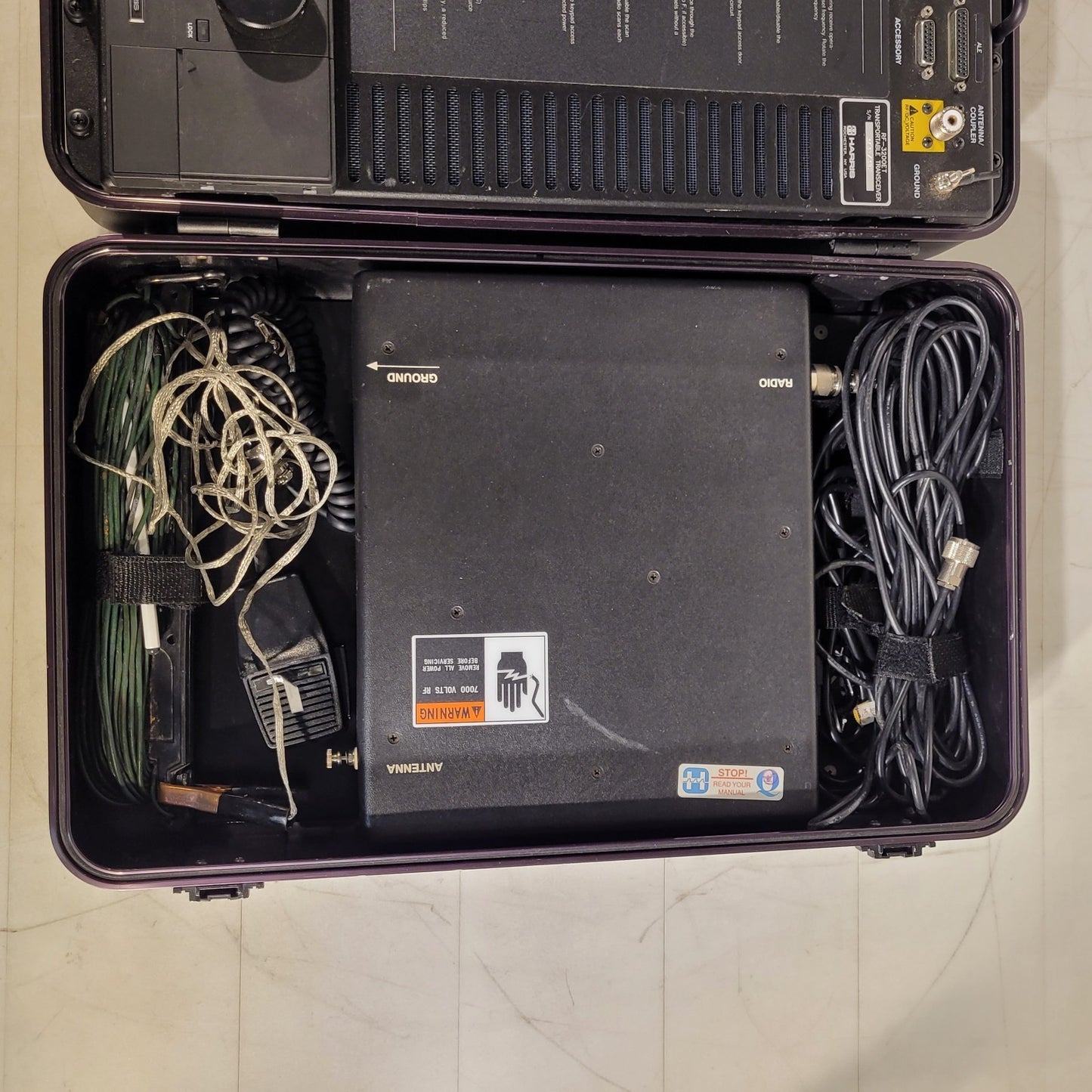 Harris RF-3200E / RF-3200TBP Radio Transceiver w/ Antenna and Battery Pack USB